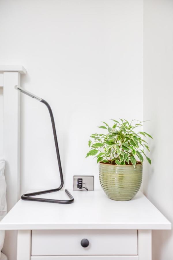 Central Bright 3 Bed Flat With Pool & Parking EDI Eksteriør billede